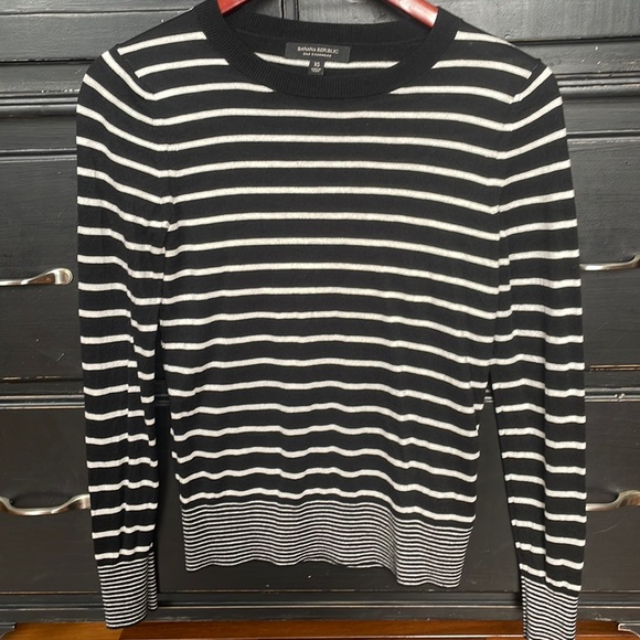Banana Republic striped silk cashmere sweater. - Picture 1 of 8
